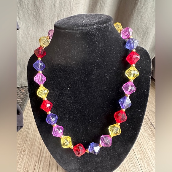 22” Chunky Fun Beaded Necklace - Picture 1 of 7